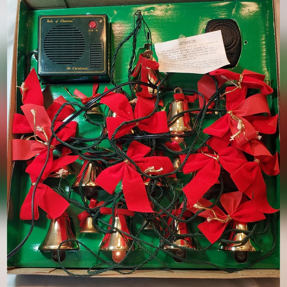 Bells Of Christmas Vtg 1992 Mr Christmas Musical Brass Bells Remote Control